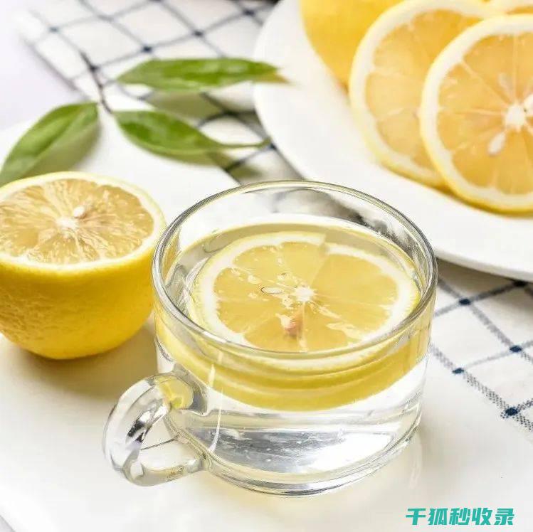 如何有效清洁汽车内饰？这些技巧你必须知道 (如何有效清洁牙齿)