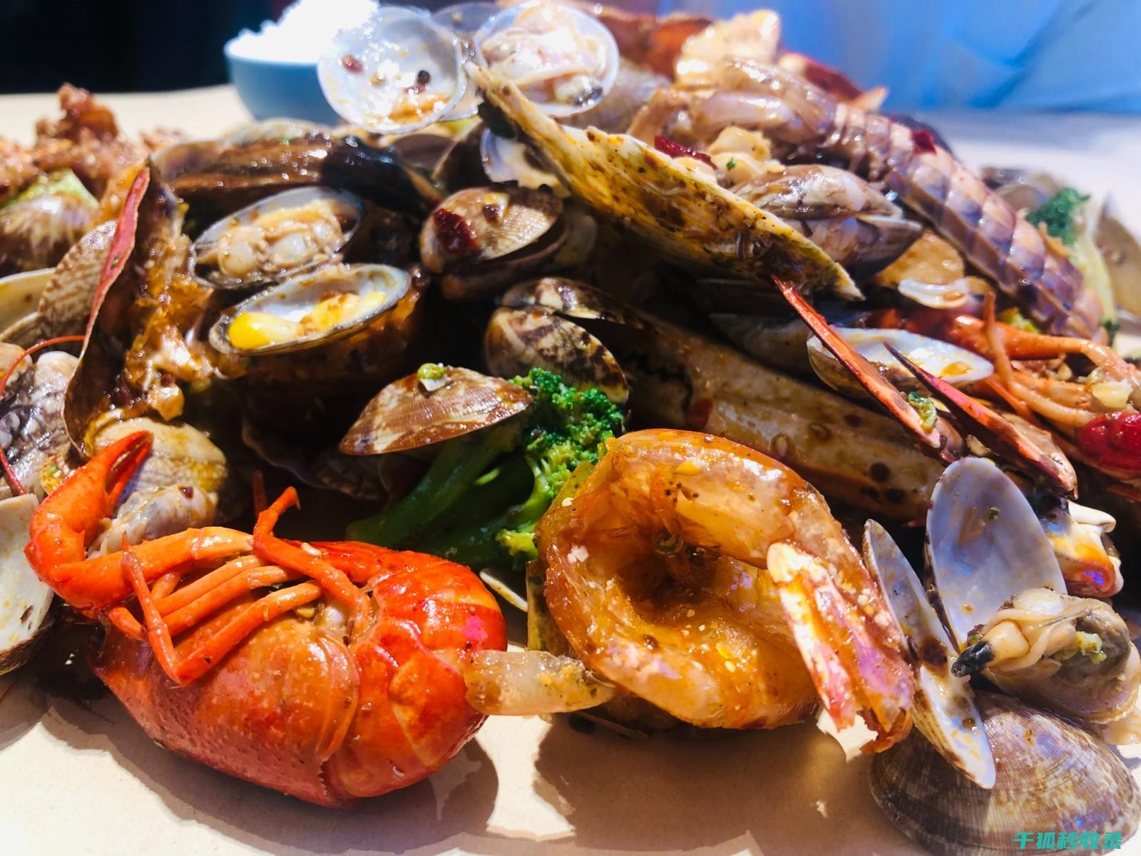 海鲜去腥全解析：从食材处理到烹饪细节 (海鲜去腥全解方法)