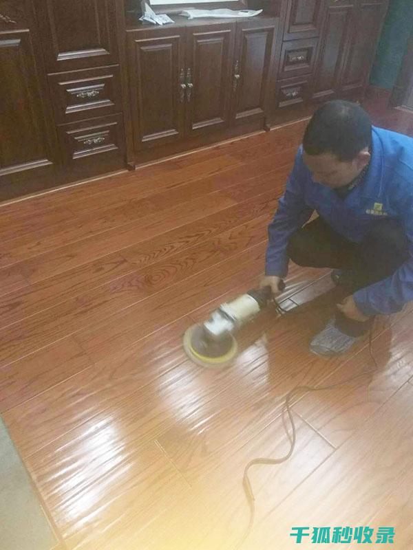 木地板保养：家具摆放对地板的影响 (木地板保养用精油好还是地板蜡好)